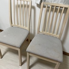 LISABO ダイニングテーブル＋椅子3脚の画像