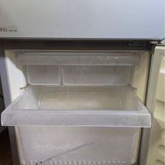 冷蔵庫　110L 色グレーの画像