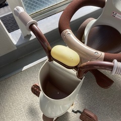 iimo  三輪車 くすみカラー ブラウンの画像