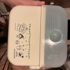 哺乳瓶消毒ケースの画像