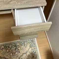 rowya　机の画像