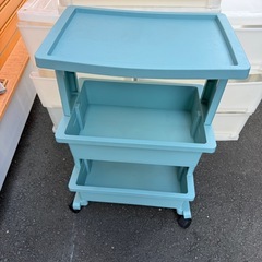 倉庫内の小物整理にの画像