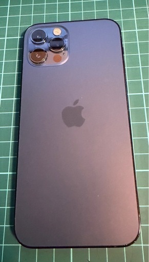アクセサリー沢山 iPhone12Pro   512GB 純正バッテリー交換済み