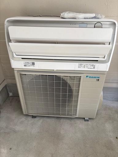 ?超美品❗️エアコンならDAIKIN?取付込❄️お掃除機能つき?簡易クリーニング済✨️中古 ダイキン DAIKIN ルームエアコン A