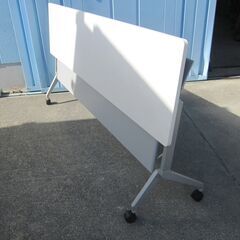 会議テーブル　スタックテーブル　幕板あり　ホワイト　1800ｘ450ｘ720　コクヨ製　の画像