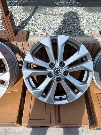 日産純正アルミホイール3本 (zen) 勾当台公園のタイヤ、ホイールの中古