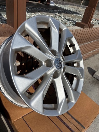 日産純正アルミホイール3本 (zen) 勾当台公園のタイヤ、ホイールの中古