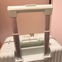 スーツケースの画像