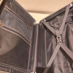 スーツケースの画像