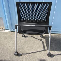 会議用チェア　ブラック　コクヨ製オルディナ　CKH-690E6の画像