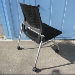 会議用チェア　ブラック　コクヨ製オルディナ　CKH-690E6の画像