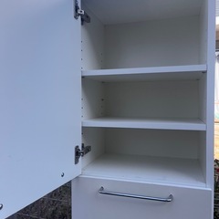脱衣所　収納棚の画像