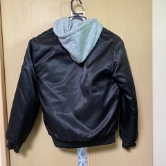 子供服 キッズ ボーイズ 男の子 ジャンパー ブラック 黒 160の画像