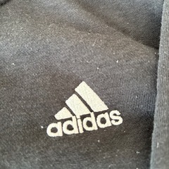 パーカー裏起毛160cm adidas XSサイズの画像