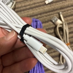 iPhone充電コードなどまとめての画像
