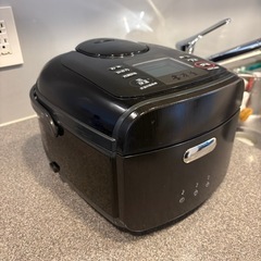 差し上げます|三菱電機製炊飯器5.5合 NJ-WS10B 本炭釜の画像