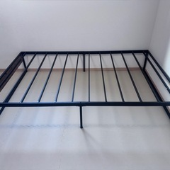 【セミダブル】ベッドフレームの画像