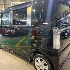 車検2年付‼️✨コミコミ価格‼️平成24年式ホンダNBOXカスタム！GLパッケージ🚗ETC.片側パワースライドドア.純正ナビ.バックモニター.アイドリングストップ.プッシュスタート.ウィンカーミラー.14インチアルミの画像