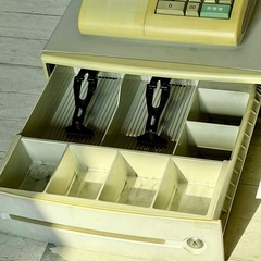 シャープ「XE-A20」電子レジスターの画像