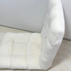 (2/2まで！)折りたたみ式座椅子の画像