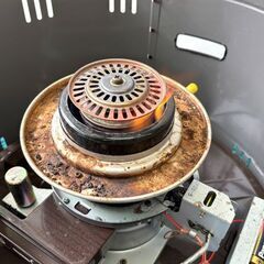 【自社配送は札幌市内限定】CORONA/コロナ 石油こんろ KT-1612 しん式 煮炊用 2012年製 動作OK 本体に凹みあり 中古【USED】の画像