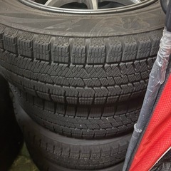 14インチスタッドレスタイヤ4本セットの画像