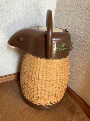 藤のポット (ゆずさき) 桜水のキッチン家電の中古あげます・譲ります