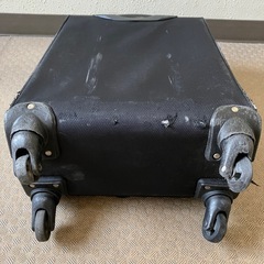 機内持ち込みサイズ　スーツケースの画像