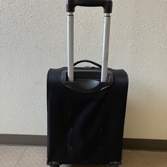 機内持ち込みサイズ　スーツケースの画像