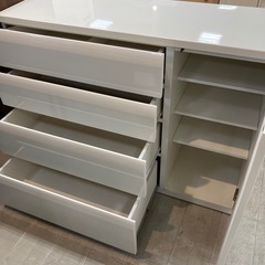 取りに来れる方限定！ニトリの４段チェストです！の画像