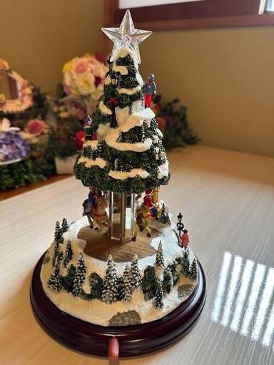 オブジェ  メリーゴーランド型クリスマスツリー 飾り物