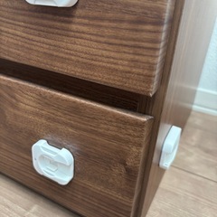 【決まりました】ベンチ付きのキャビネット　の画像