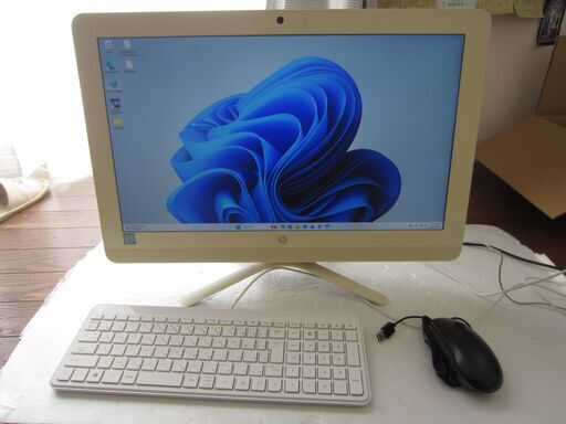 21.5型FHD液晶搭載一体型PC　HP 22-b250jpを売ります。
