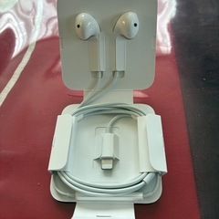 iPhoneSE2（SIMフリー）の画像