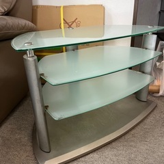 テレビ台　ガラスの画像