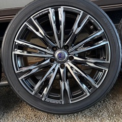 245/40r19 ヨコハマタイヤ4本　ホイール別売りの画像