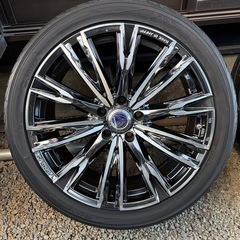 245/40r19 ヨコハマタイヤ4本　ホイール別売りの画像