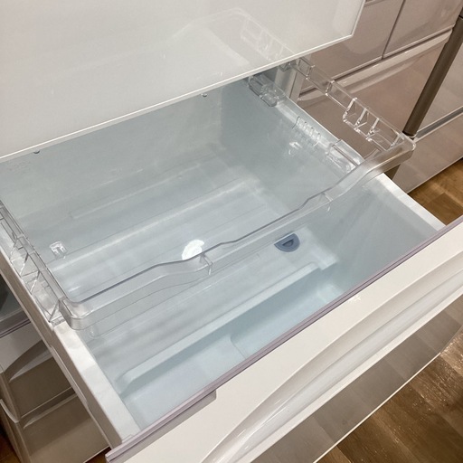 【トレファク神戸南店】TOSHIBAの5ドア冷蔵庫です【取りに来られる方限定】