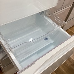【トレファク神戸南店】TOSHIBAの5ドア冷蔵庫です【取りに来られる方限定】の画像