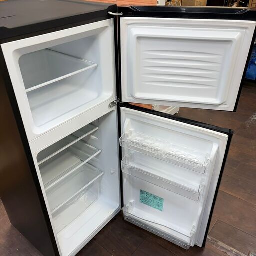 ジ583/ ハイアール 121L 冷凍冷蔵庫 JR-N121A 2ドア冷蔵庫 右開き ブラック 2017年製