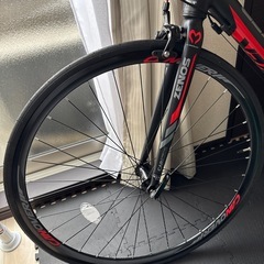 ライト付き カノーバーロードバイク  シマノ 16段変速の画像