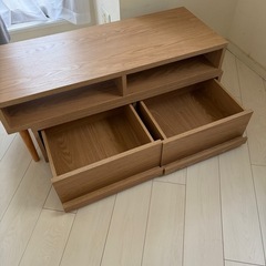 テレビ台の画像