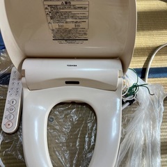 美品 TOSHIBA 温水洗浄便座 SCS-T160の画像