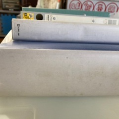 リングファイル5冊　おまけつきの画像