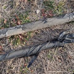 高松市 農業資材 黒マルチ 2.1m 0.9m 100m？ 2本セット ビニール 屋外用 家庭菜園 野菜作り 遮光 防草の画像