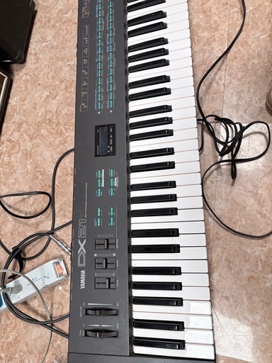 YAMAHA DX21 不動品です (MASA ) 栂・美木多の鍵盤楽器、ピアノの中古