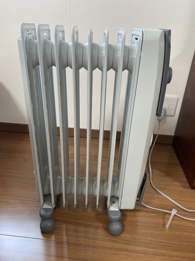デロンギ　オイルヒーター