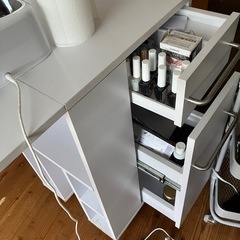 ネイルデスクの画像