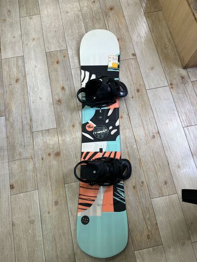 スノーボード　BURTON　140cm　ケース付き