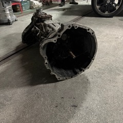 R32ミッションの画像